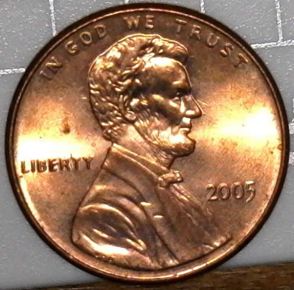 2005-P-Lincoln-Cent-With-Nice-Retained-Interior-Die-Break